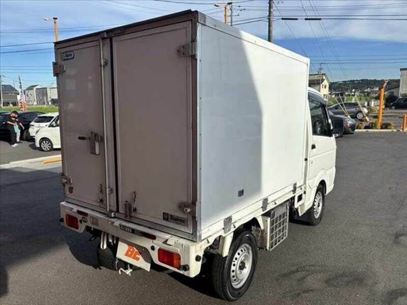 CARRY TRUCK