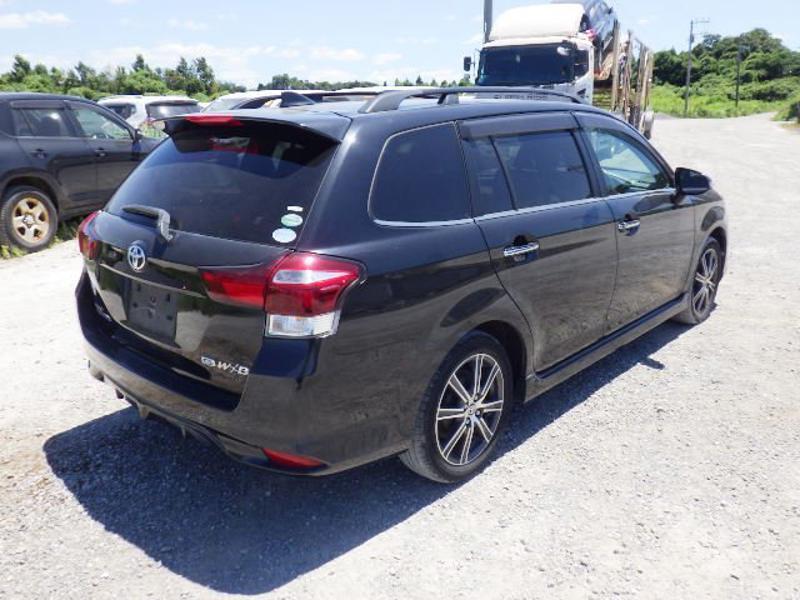COROLLA FIELDER