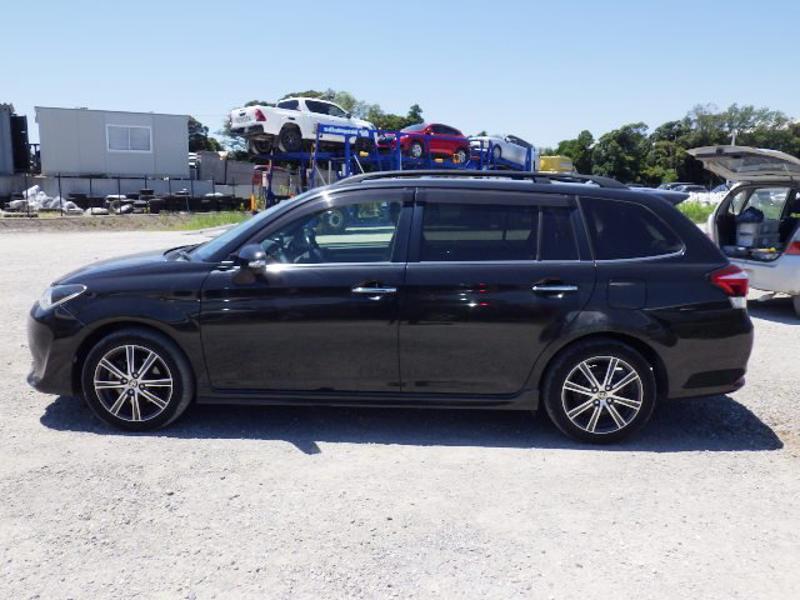 COROLLA FIELDER