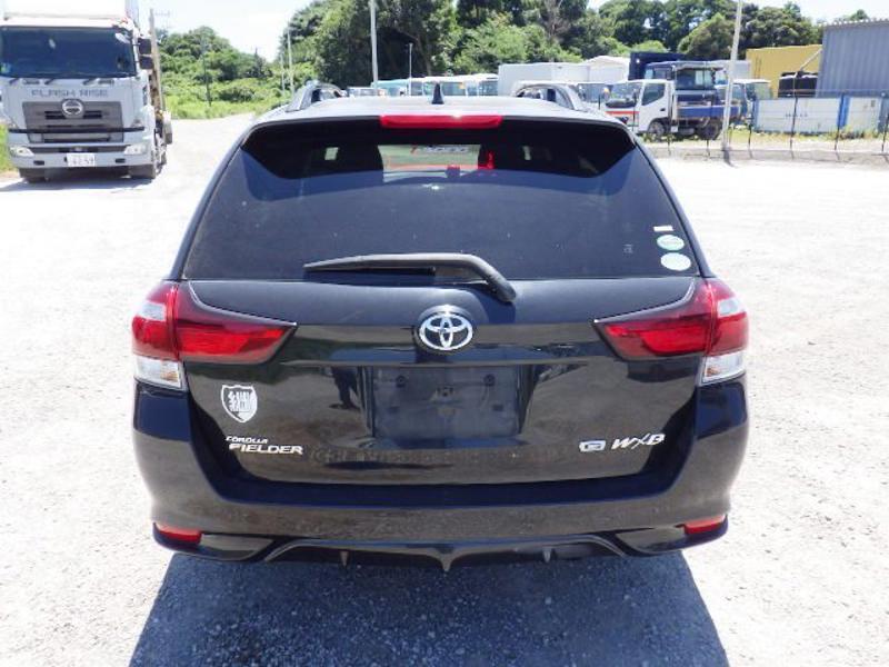 COROLLA FIELDER