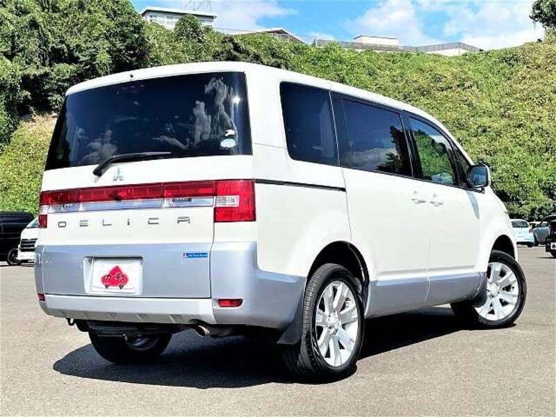 DELICA D5