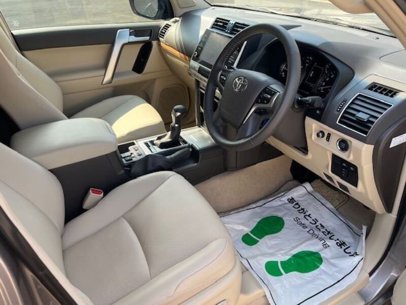 LAND CRUISER PRADO