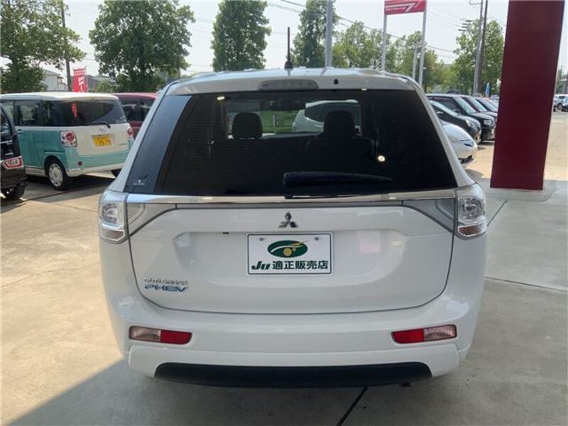 OUTLANDER PHEV