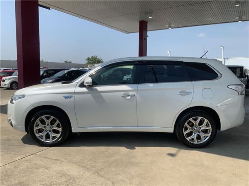 OUTLANDER PHEV