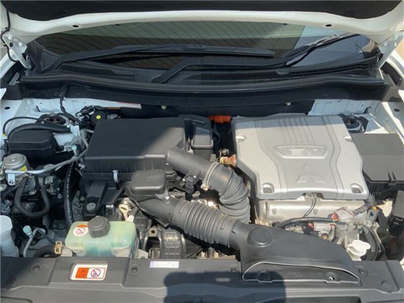 OUTLANDER PHEV