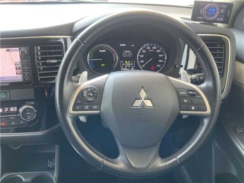 OUTLANDER PHEV