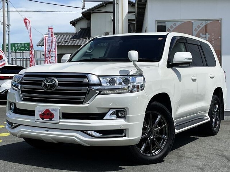 TOYOTA LAND CRUISER