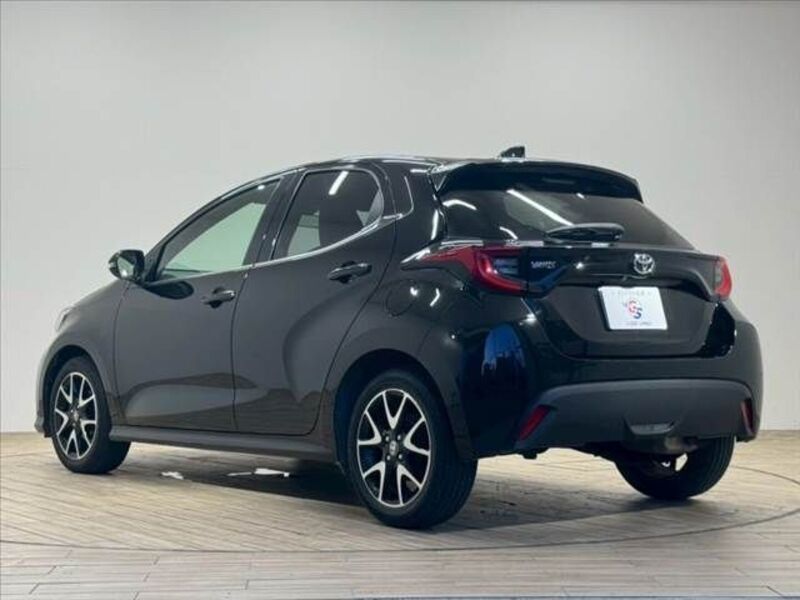 YARIS