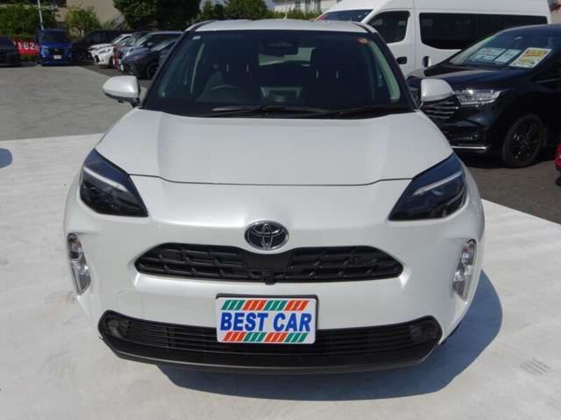 YARIS CROSS