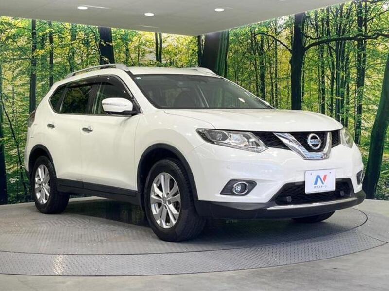 X-TRAIL