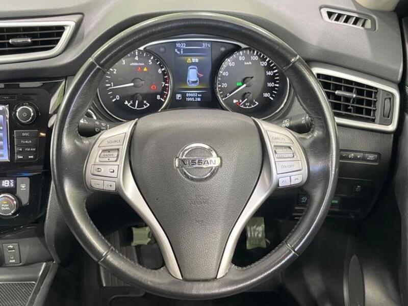 X-TRAIL