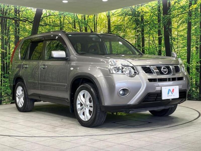 X-TRAIL