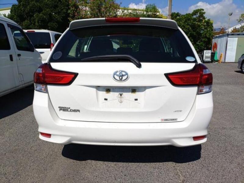 COROLLA FIELDER