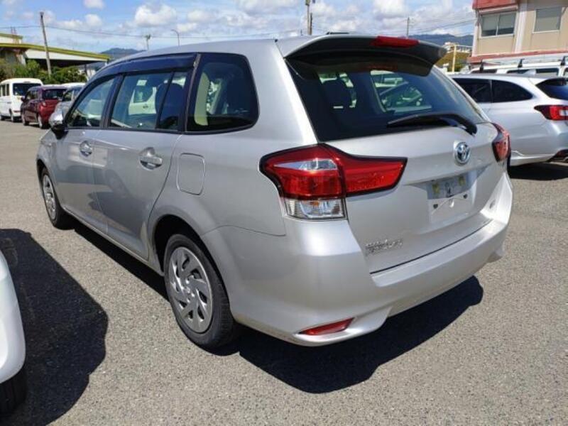 COROLLA FIELDER