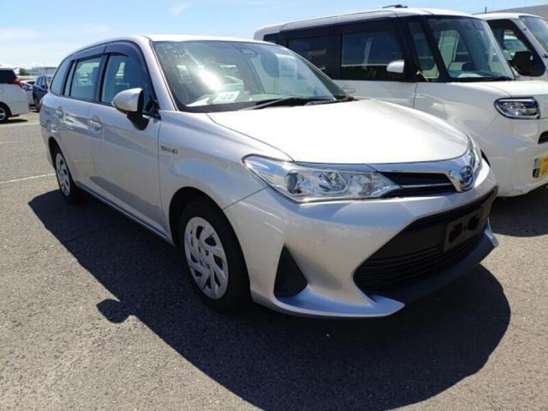 COROLLA FIELDER