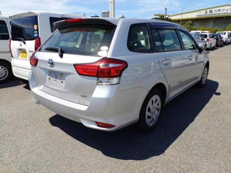 COROLLA FIELDER
