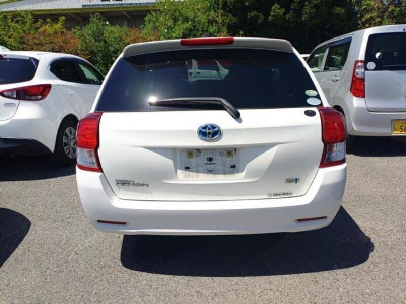 COROLLA FIELDER