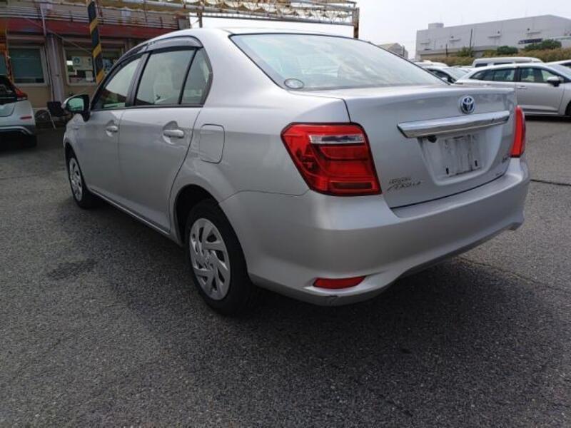 COROLLA AXIO