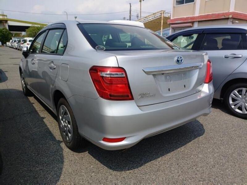 COROLLA AXIO