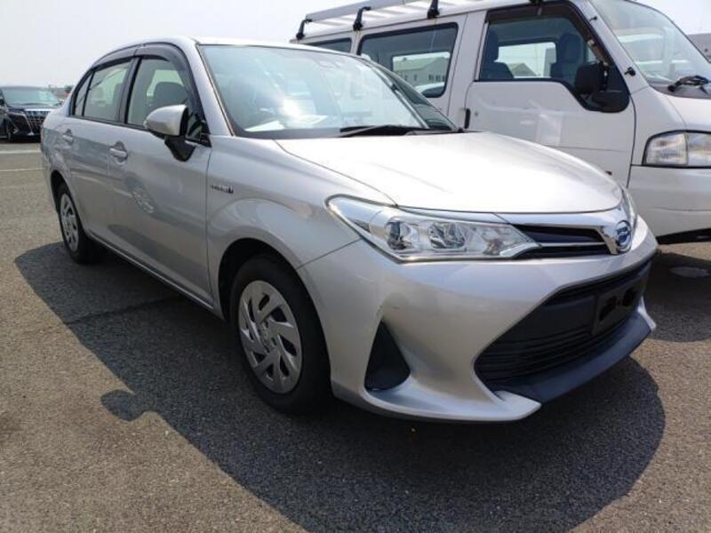 COROLLA AXIO