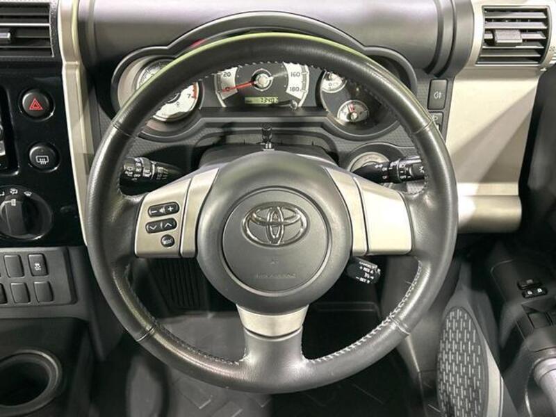 FJ CRUISER