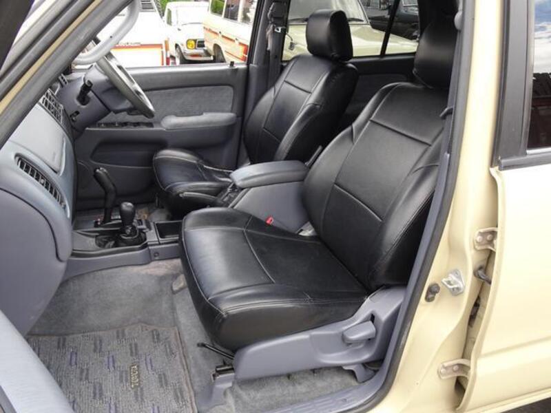 HILUX SURF