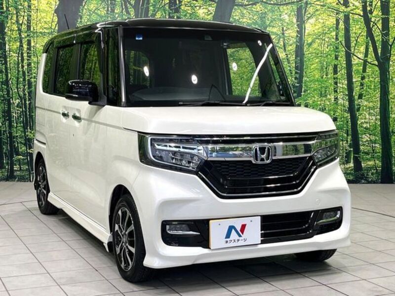 N BOX CUSTOM