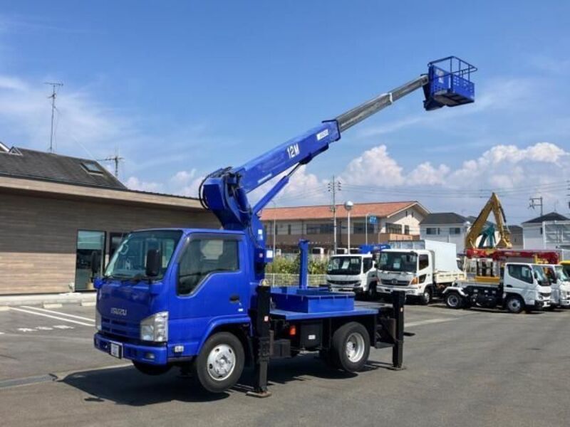 ISUZU ELF