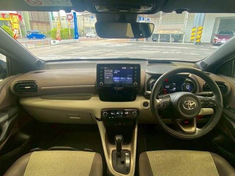 YARIS
