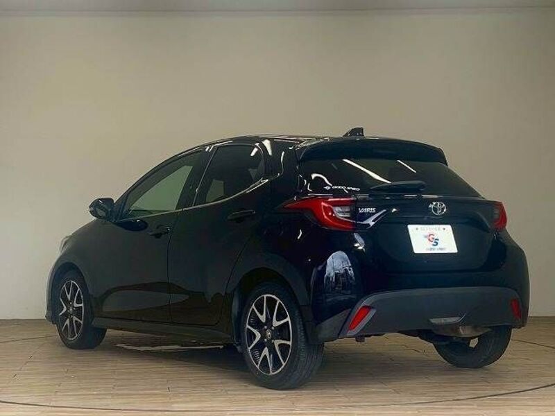 YARIS