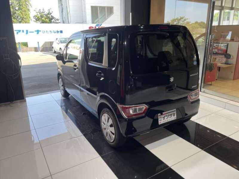 WAGON R