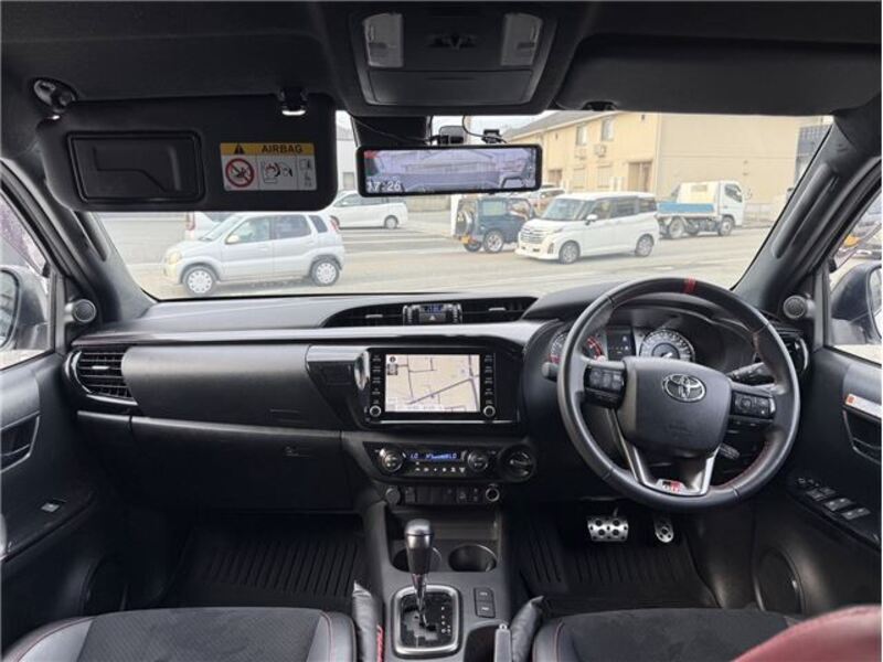 HILUX