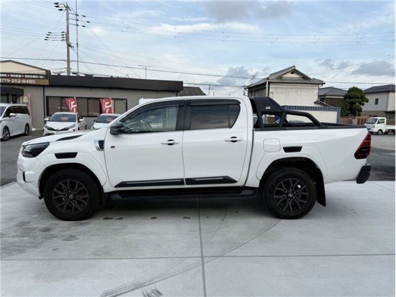 HILUX