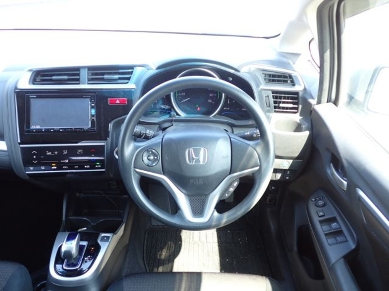 FIT HYBRID