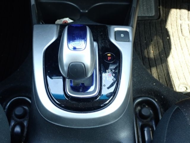 FIT HYBRID