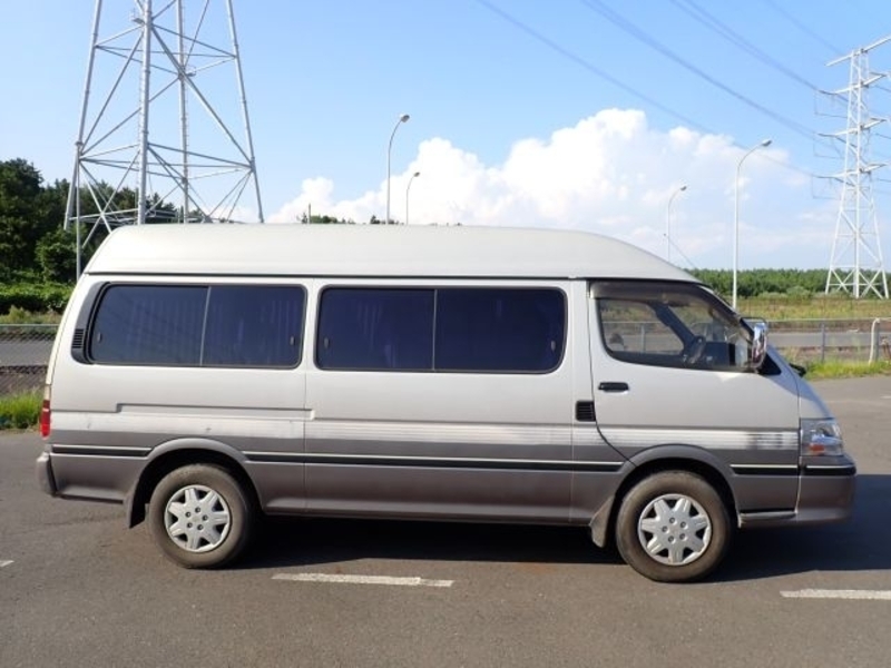 HIACE Wagon