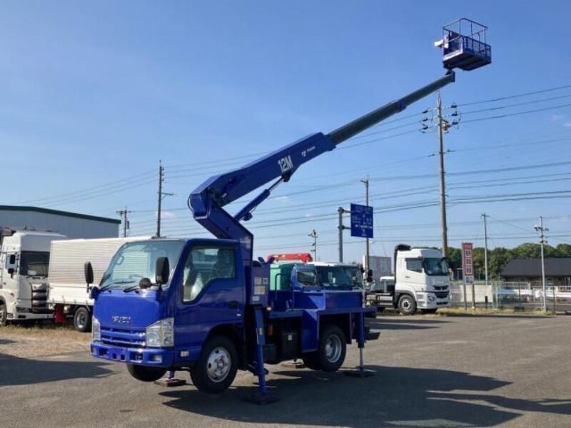 ISUZU ELF