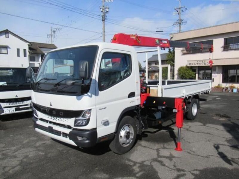 MITSUBISHI CANTER