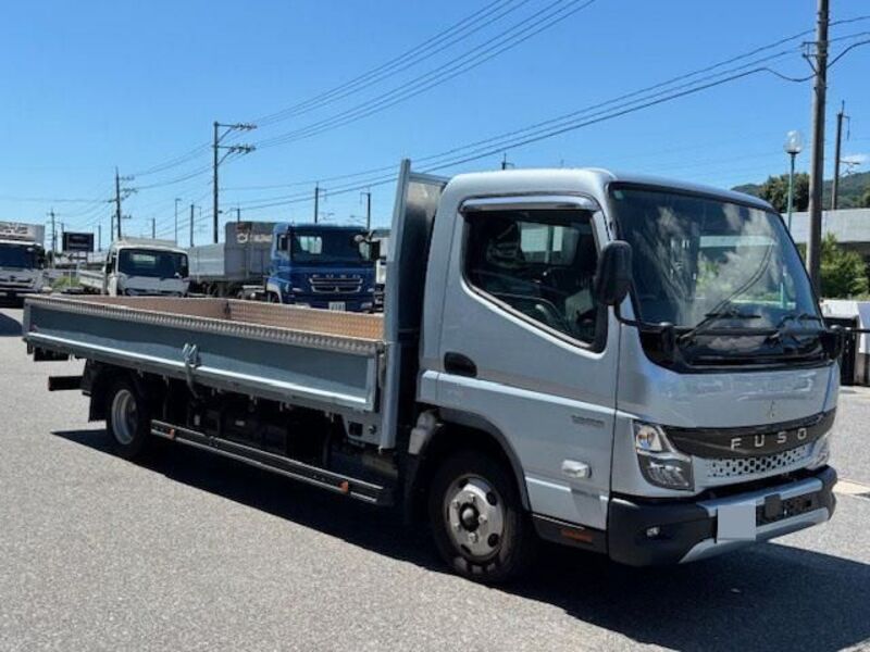 MITSUBISHI CANTER