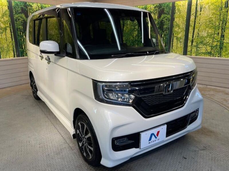 N BOX CUSTOM