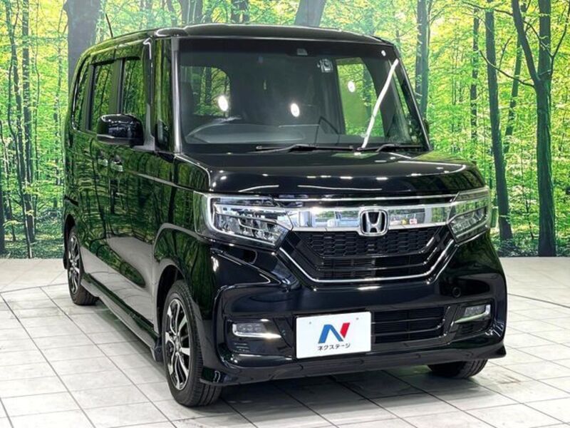N BOX CUSTOM