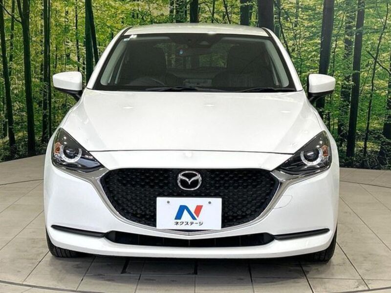MAZDA2