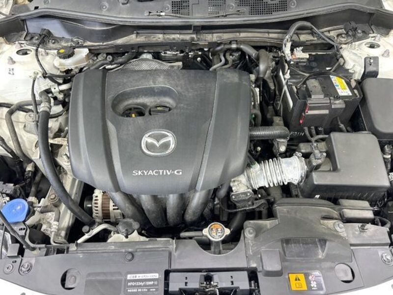 MAZDA2