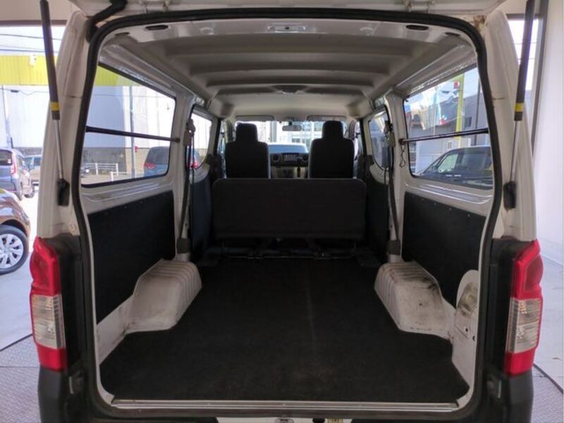 NV350 CARAVAN