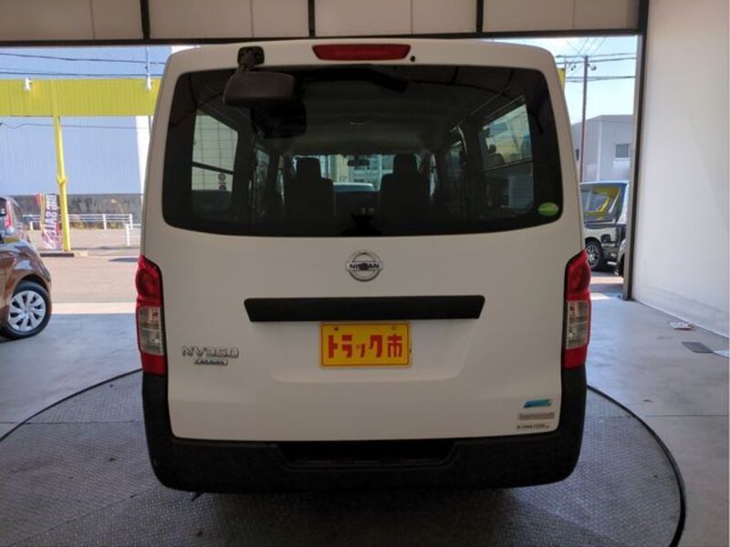 NV350 CARAVAN