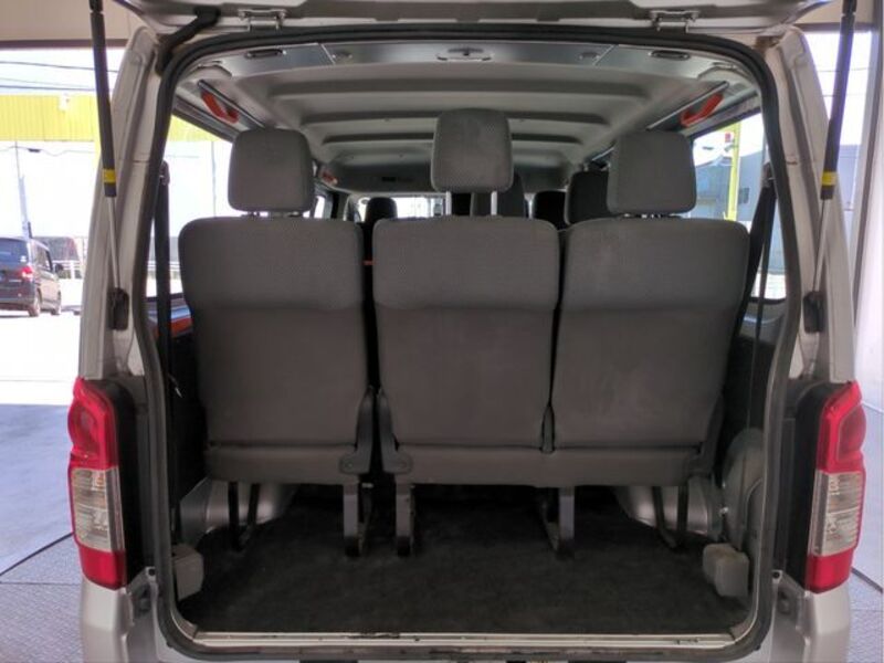 NV350 CARAVAN WAGON
