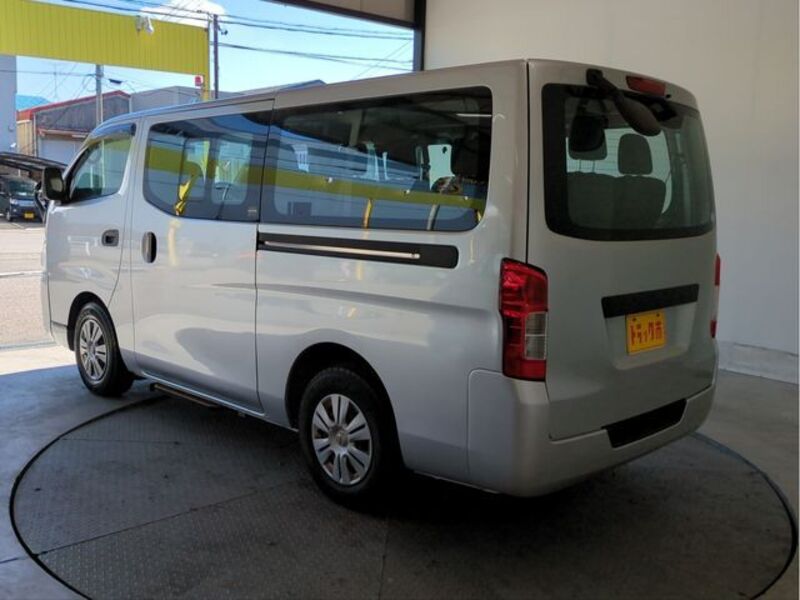 NV350 CARAVAN WAGON