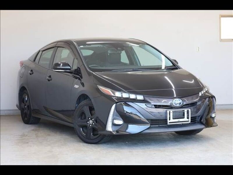 PRIUS PHV