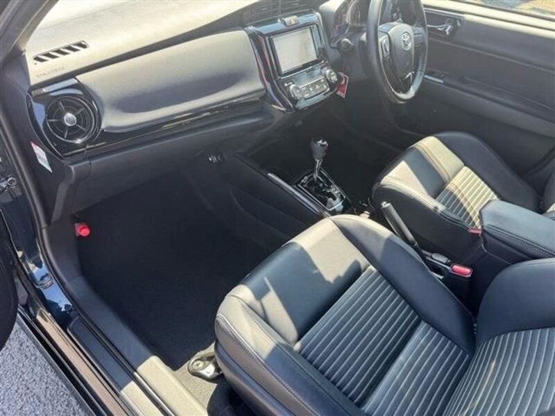 COROLLA FIELDER