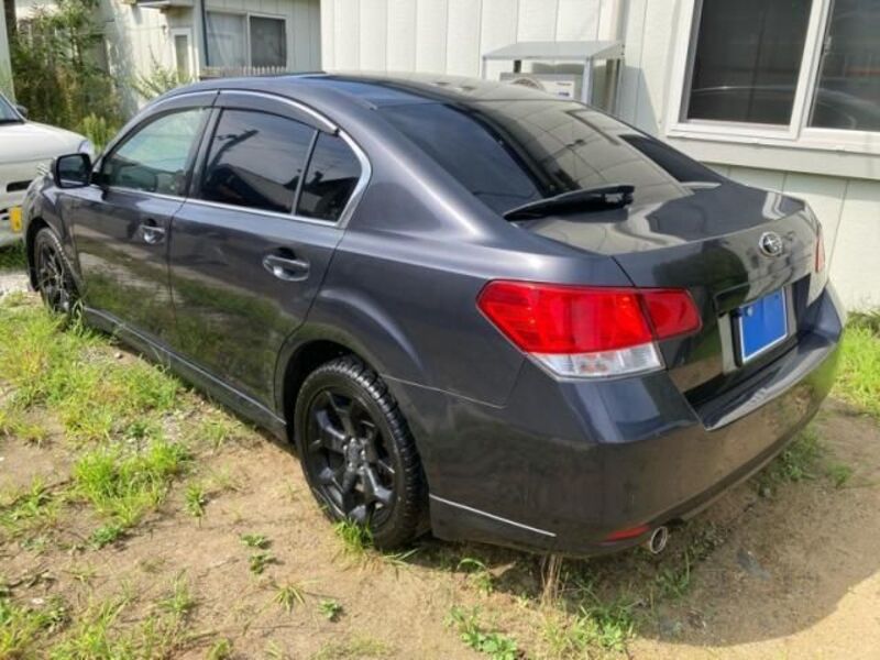 LEGACY B4